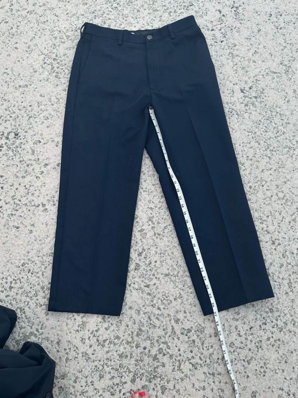 32 x 29 Haggar Navy Dress Pants - Picture 5 of 5